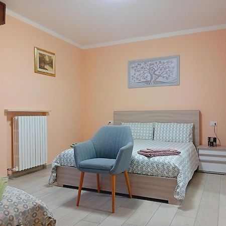 Casa Vacanze Kristina Brissago-Valtravaglia Εξωτερικό φωτογραφία