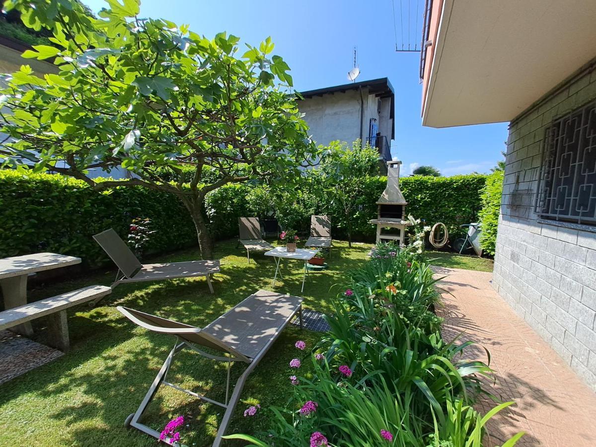 Casa Vacanze Kristina Brissago-Valtravaglia Εξωτερικό φωτογραφία