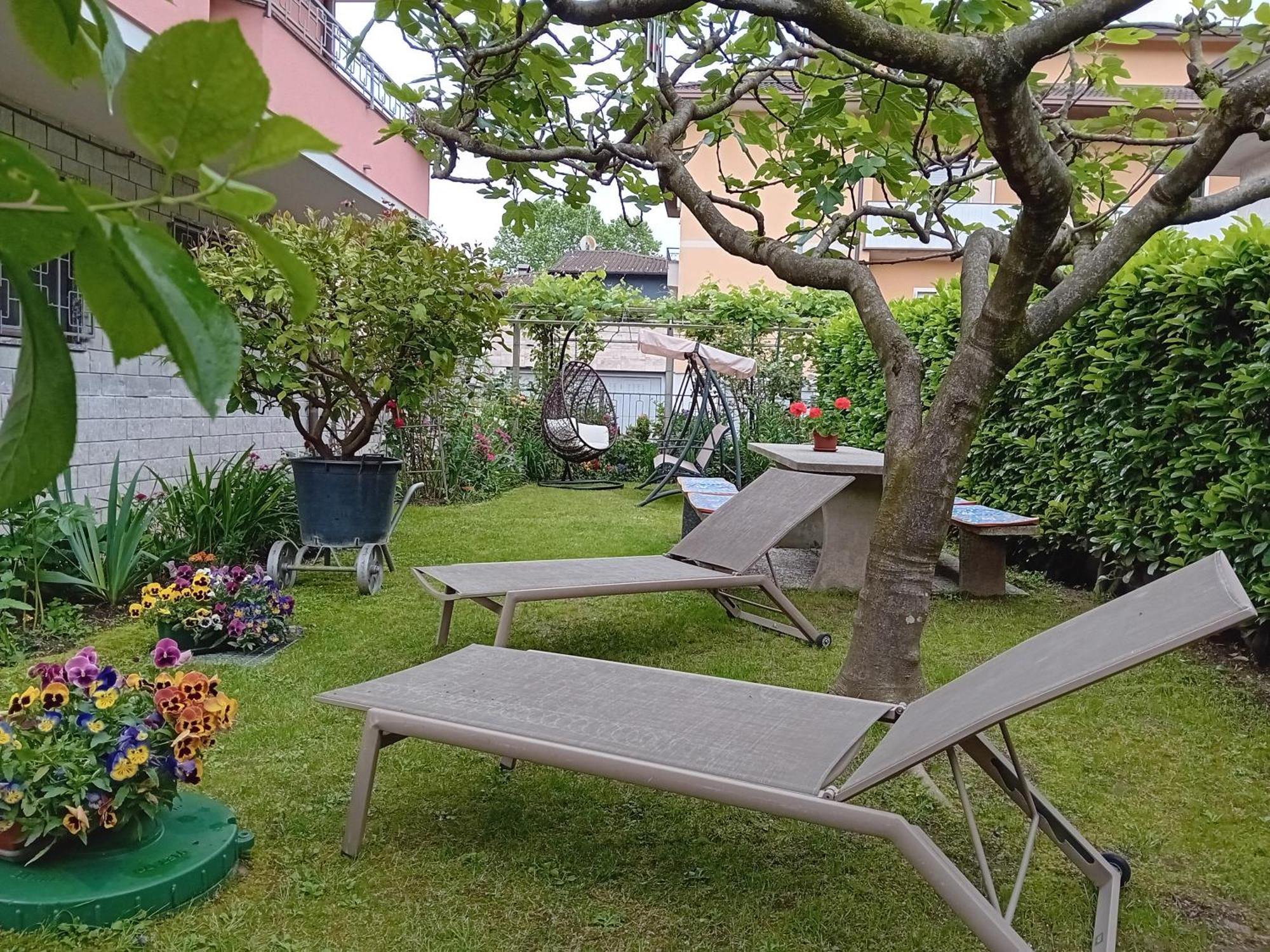 Casa Vacanze Kristina Brissago-Valtravaglia Εξωτερικό φωτογραφία